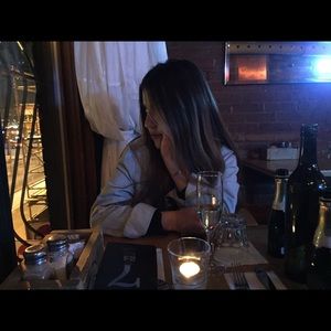 Meet your Posher, Laura